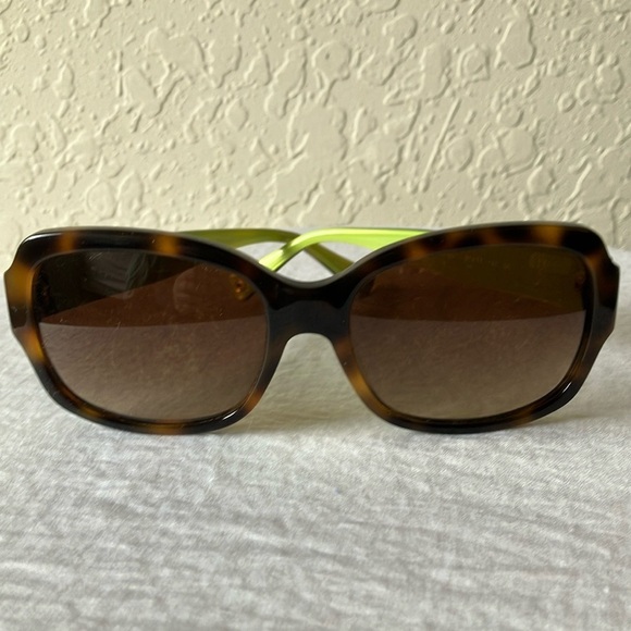 Coach: Emma (L001) Tortoise Shell Sunglasses- flaws - Picture 1 of 16